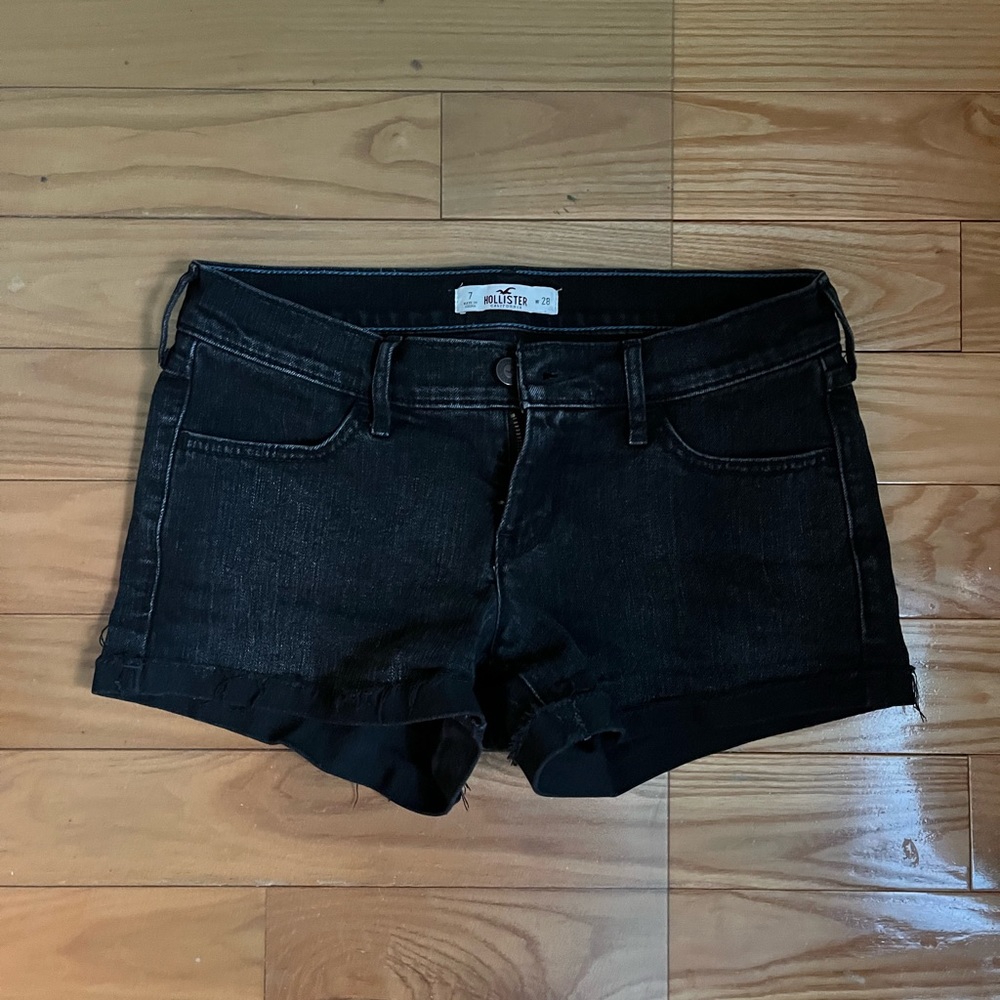 Hollister low rise denim shorts